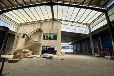 Seksyen 28 Shah Alam Detached Factory, near Kesas Highway Hicom