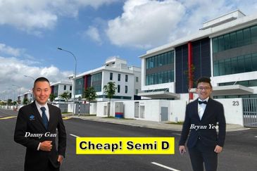 1.438 28 Fabrica Industrial Park Bukit Kapar Semi Detached Factory For Sale