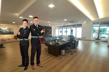 1.454 Megah 18 semi D bukit Jelutong For Sale