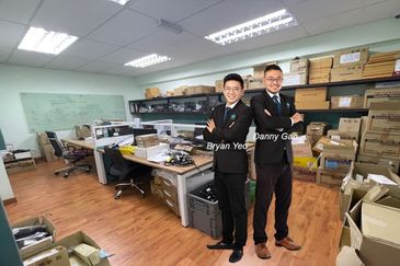 1.454 Megah 18 semi D bukit Jelutong For Sale