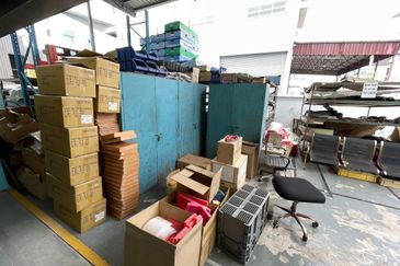 1.454 Megah 18 semi D bukit Jelutong For Sale