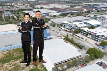 1.521 Puchong Taman Perindustrian Putra Warehouse For Rent