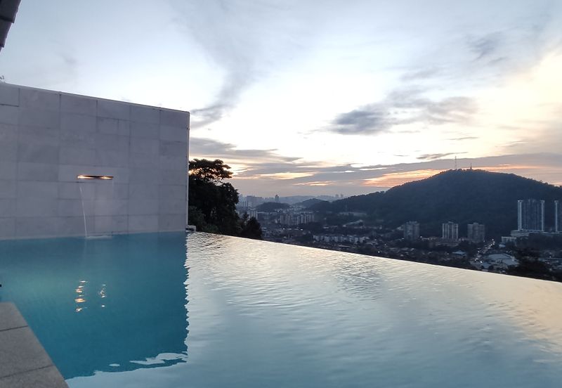 3 Storey Fully Renovated Designer Resort Home For Sale @ Ukay