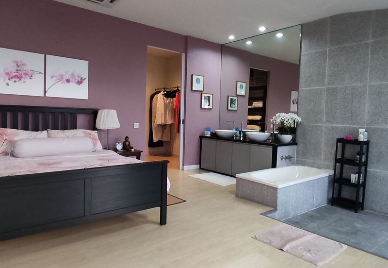 3 Storey Fully Renovated Designer Resort Home For Sale @ Ukay