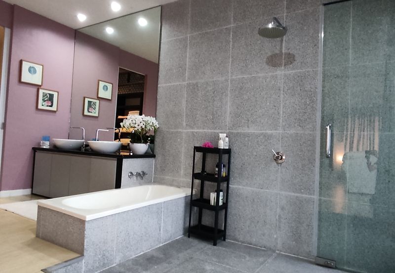 3 Storey Fully Renovated Designer Resort Home For Sale @ Ukay