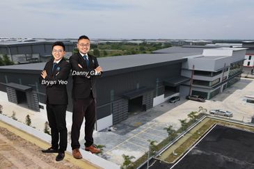 1.676a-Westport Pulau Indah Detached Factory