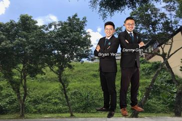 1.720 Tropicana Bungalow Land x 2 Pieces