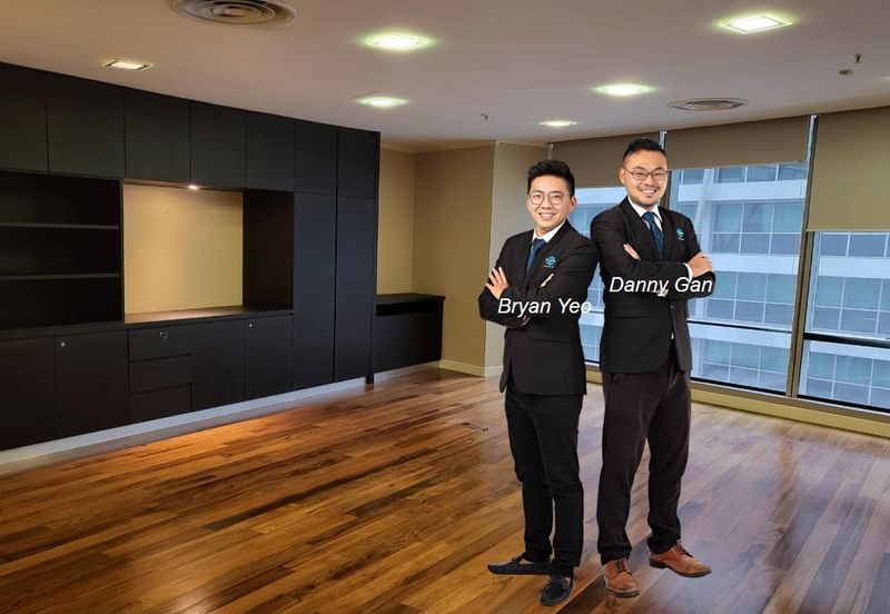 1.735-Cheras Sungai Long 3 Storey Shoplot with 4 Star Feeling