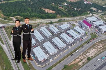 1.781-Bandar Serenia Detached Factory for Sale