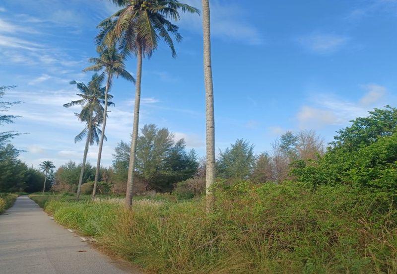 1.899 Development Land Near Penggerang