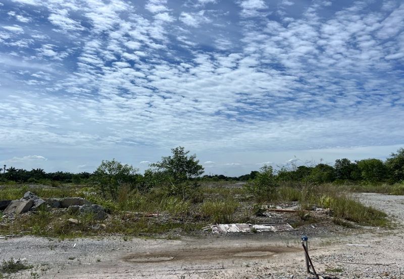 1.899 Development Land Near Penggerang