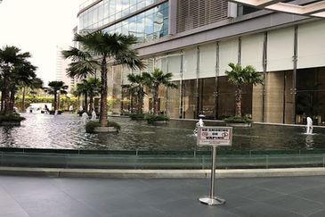 1.973 KLCC Corporate Tower Enblock Tun Razak