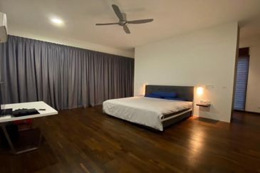 1.962 Kota Kemuning Bungalow