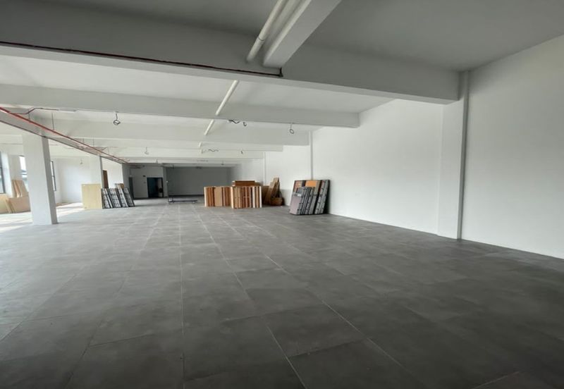 1.964 Balakong Semi Detached Factory / Warehouse