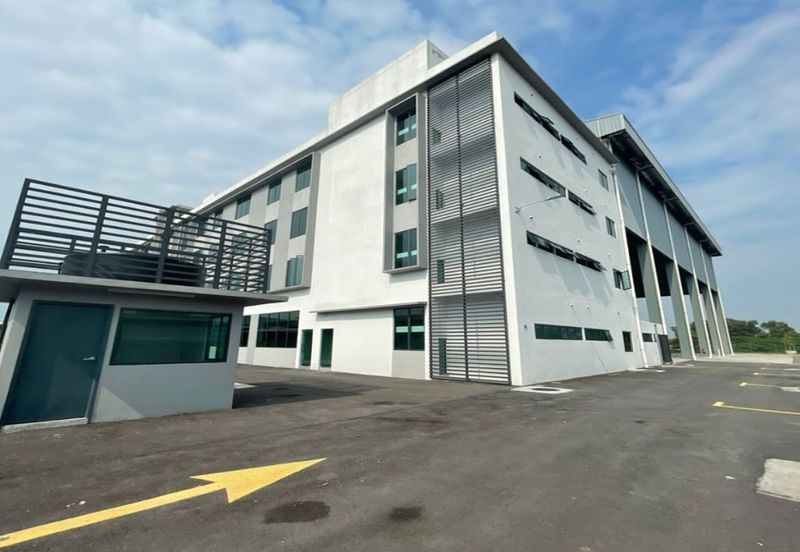 1.964 Balakong Semi Detached Factory / Warehouse