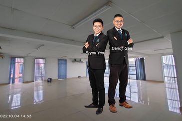 1.1018 Bangsar South En Block Corporate Office Building