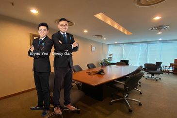 1.1018 Bangsar South En Block Corporate Office Building