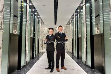 1.1018 Bangsar South En Block Corporate Office Building