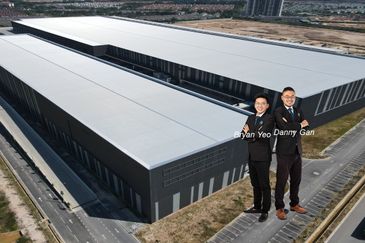 1.1045 Sungai Kapar Indah Factory