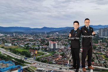 2.54 Sentul Maxim Citylights Corner Shop