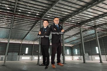 1.893 Bukit Raja Detached Factory