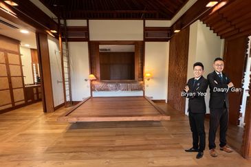 9.003 Two and Half Storey Premium Bungalow