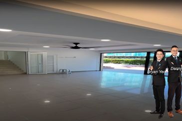 9.004 Bukit Tunku Bungalow for Sale