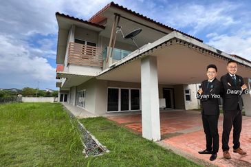 9.007 Temasya Glenmarie Corner House Semi D Superlink