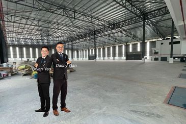 1.1167 Puchong Warehouse 