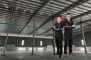 1.481 Puchong Warehouse near Subang USJ