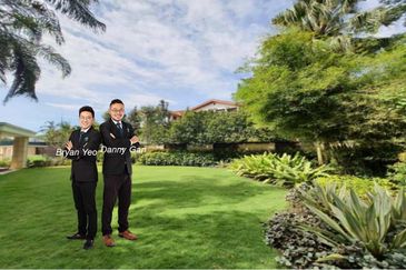 9.016 Taman Duta Bungalow facing Istana Negara