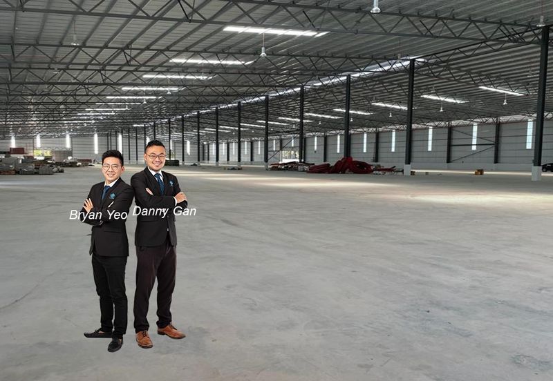 1.1304 U10 Shah Alam warehouse near Puncak Alam Elmina