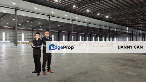 1.1306 Puchong Warehouse near Subang Kesas Highway, Selangor, Puchong