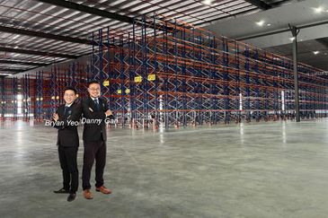 1.1307 Puchong Warehouse near Subang Kesas Highway