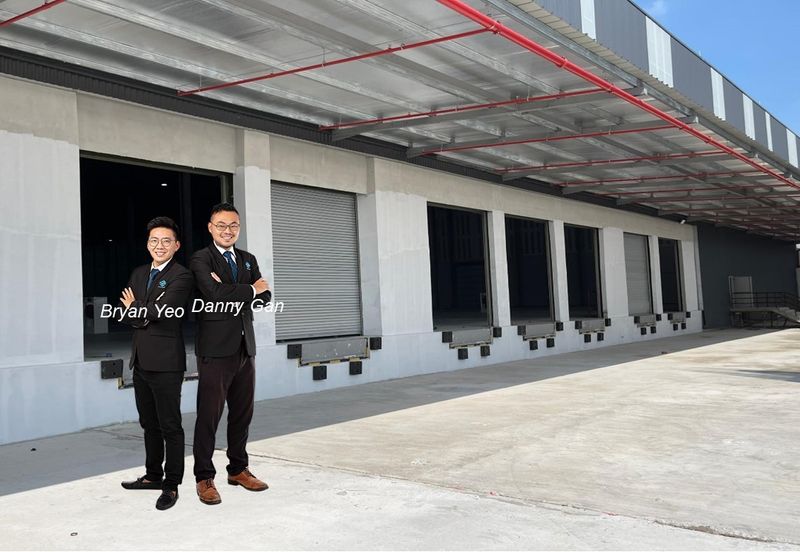 1.1364 Subang Industrial Land Prime Commercial Mainroad Frontage