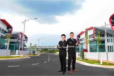 1.1361 Kota Damansara Semi Detached Factory