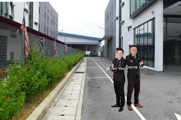 1.1402 Glenmarie Hicom Link Factory