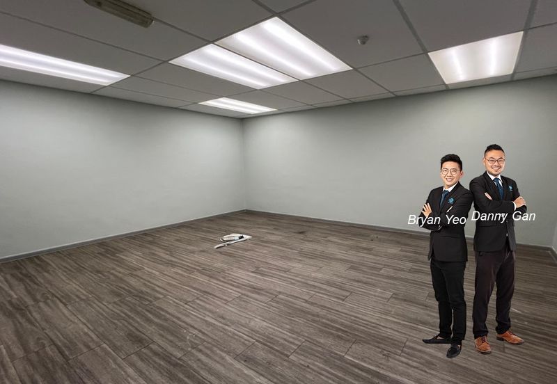 1.1565 Air Hitam Semi D Factory