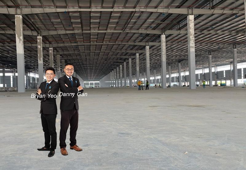 1.1565 Air Hitam Semi D Factory