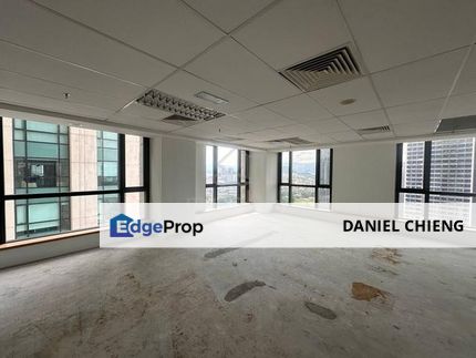 CIMB Hub - Located in the Golden Triangle, Short Walk to LRT and MRT Stations, Kuala Lumpur, KL City