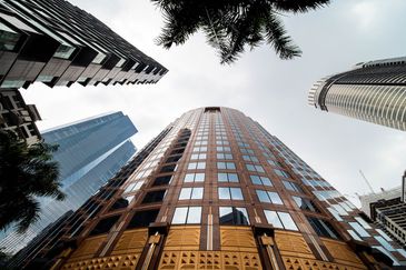 Menara HLX (formerly Menara HLA)