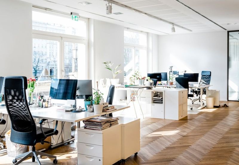 Menara Raja Laut (Menara Eon Bank)