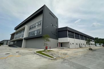 Elmina Business Park