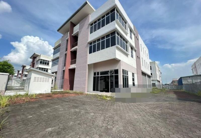 Perindustrian Tanjung Pelepas Gelang Patah 3 sty Semi D Factory for sale Johor
