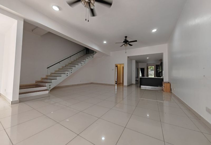 TAMAN BUKIT CHEMARA(CHEMARA HILL)