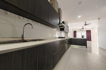 TAMAN BUKIT CHEMARA(CHEMARA HILL)