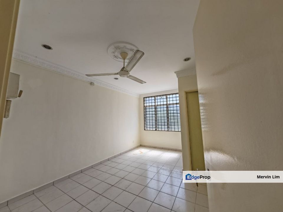 Seremban 2 storey Corner Lot house for sale Seremban Town Taman Suliana Taman Sri Pulai Sikamat, Negeri Sembilan, Seremban