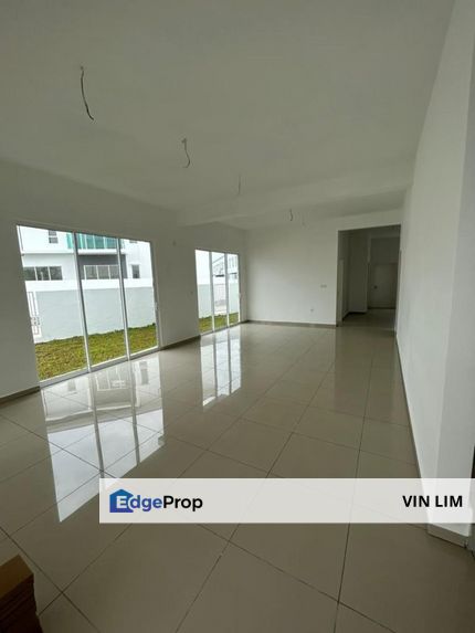 Nusari Bayu Bandar Sri Sendayan Seremban Double Storey Terrace House End Lot for sale, Negeri Sembilan, Seremban