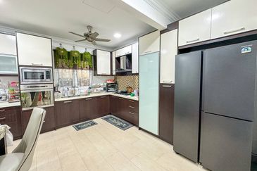 Jalan Prima Saujana 1/3B