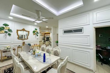 Jalan Prima Saujana 1/3B